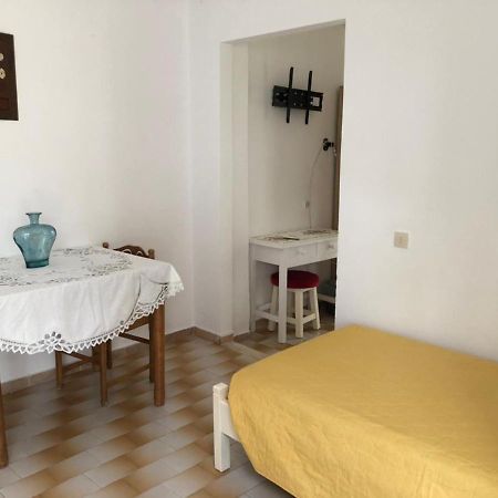 Loula'S Apartments Gouvia Ngoại thất bức ảnh