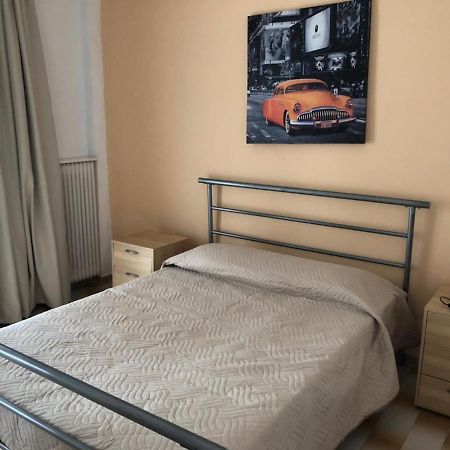 Loula'S Apartments Gouvia Ngoại thất bức ảnh