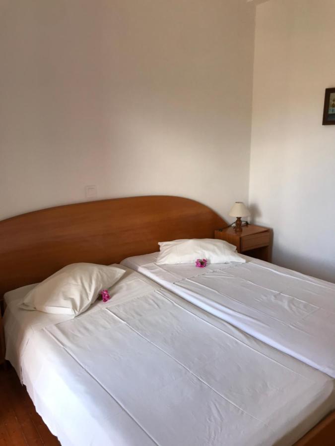 Loula'S Apartments Gouvia Ngoại thất bức ảnh