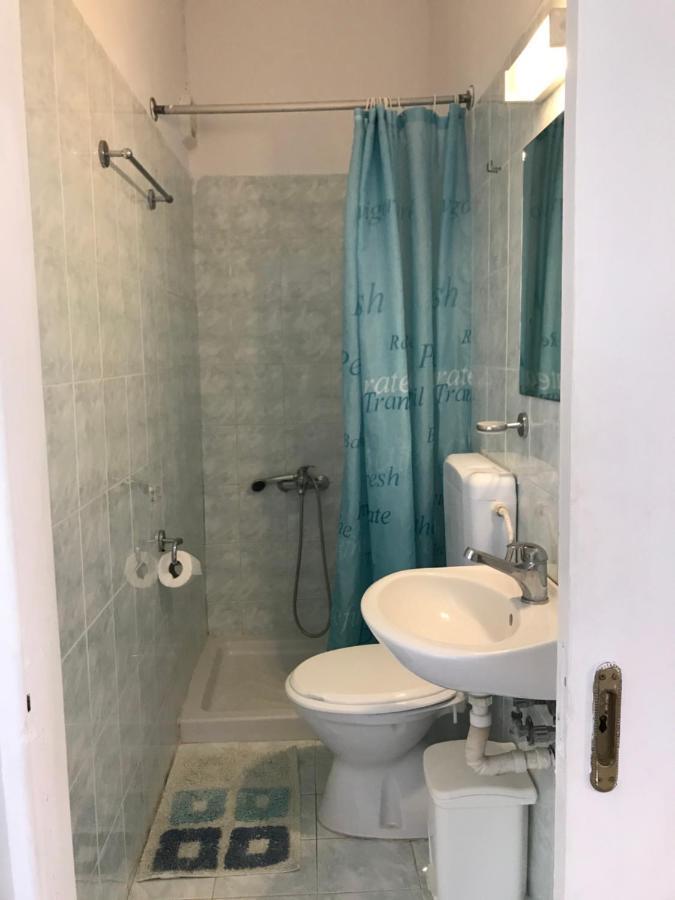 Loula'S Apartments Gouvia Ngoại thất bức ảnh