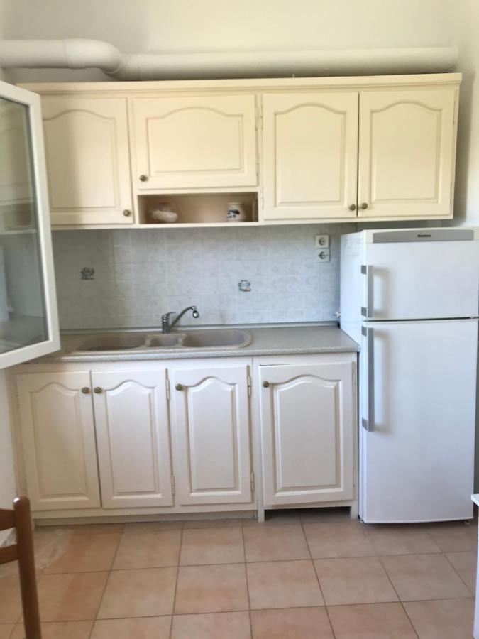 Loula'S Apartments Gouvia Ngoại thất bức ảnh