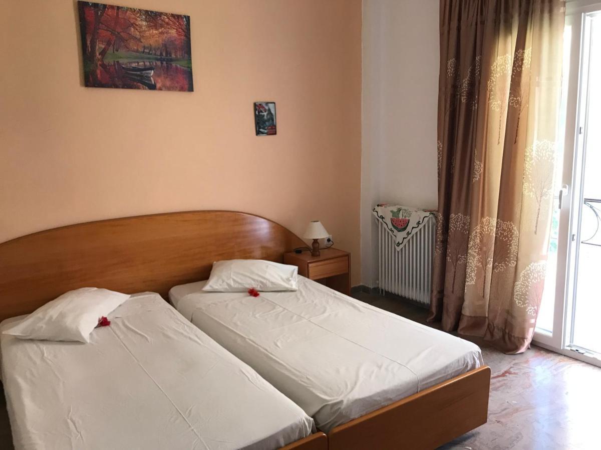 Loula'S Apartments Gouvia Ngoại thất bức ảnh